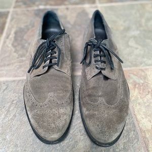 Hugo Boss suede oxfords